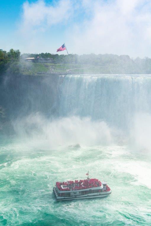 Chutes Niagara & bateau Chutes Niagara & bateau