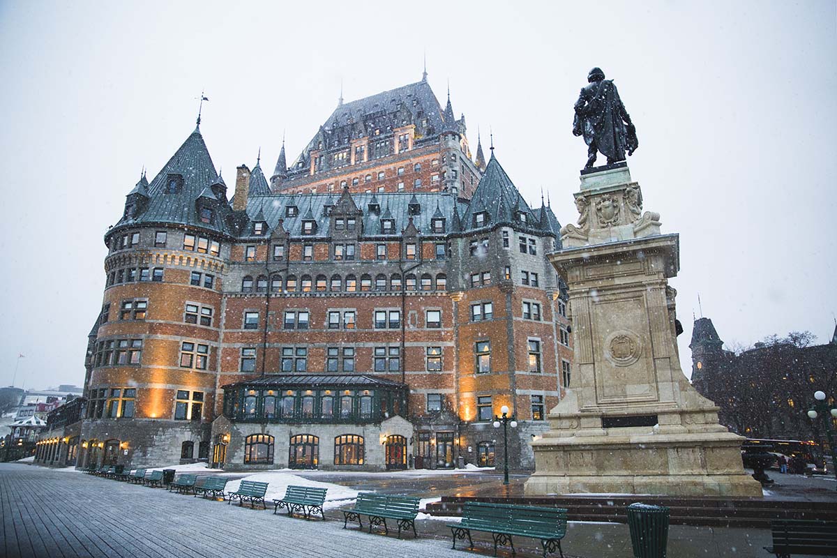 VILLE DE QUÉBEC - Château Frontenac hiver