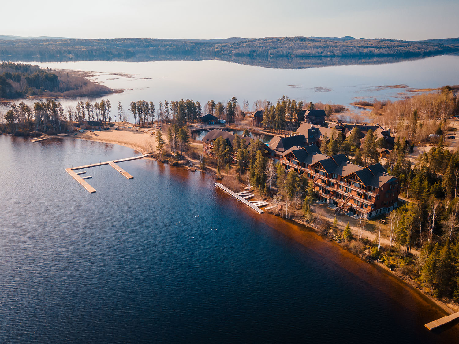 YUKON-&-ALASKA---PORTAGE-GLACIER-IN-ANCHORAGE